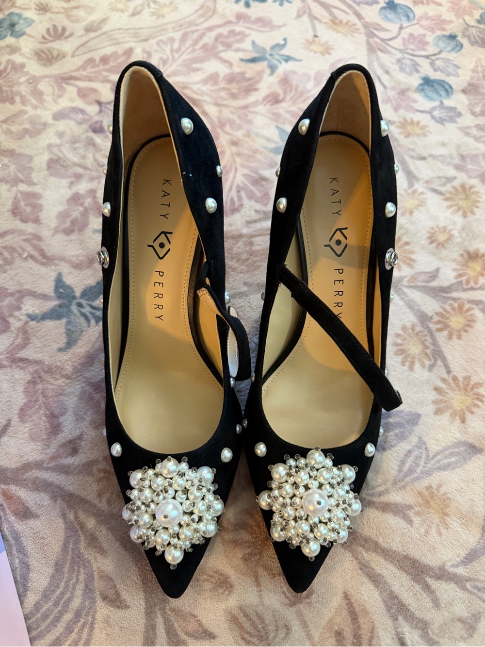 Katy Perry “The Sadie” Black Pearl-Embellished Mary Jane Heels - Picture 2 of 5